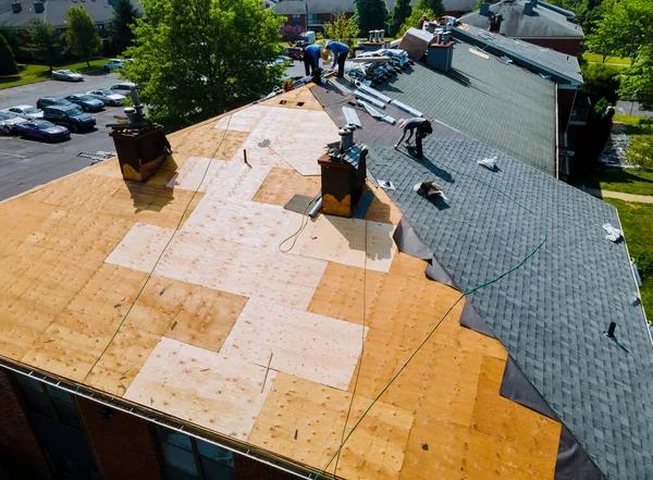 Finding Quality Materials for Roof Replacement in Alpharetta