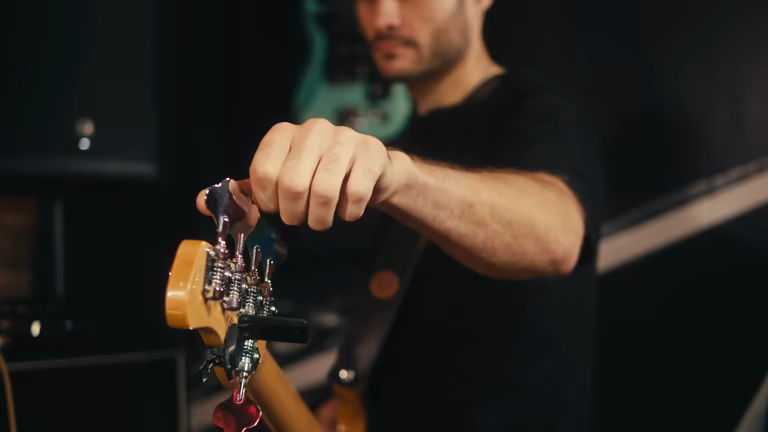 Easy Ways to learn guitar setup Like a Pro
