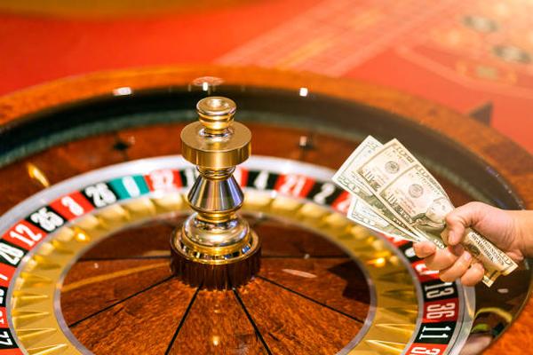 How to Examine the Main Features of casino trực tuyến Websites